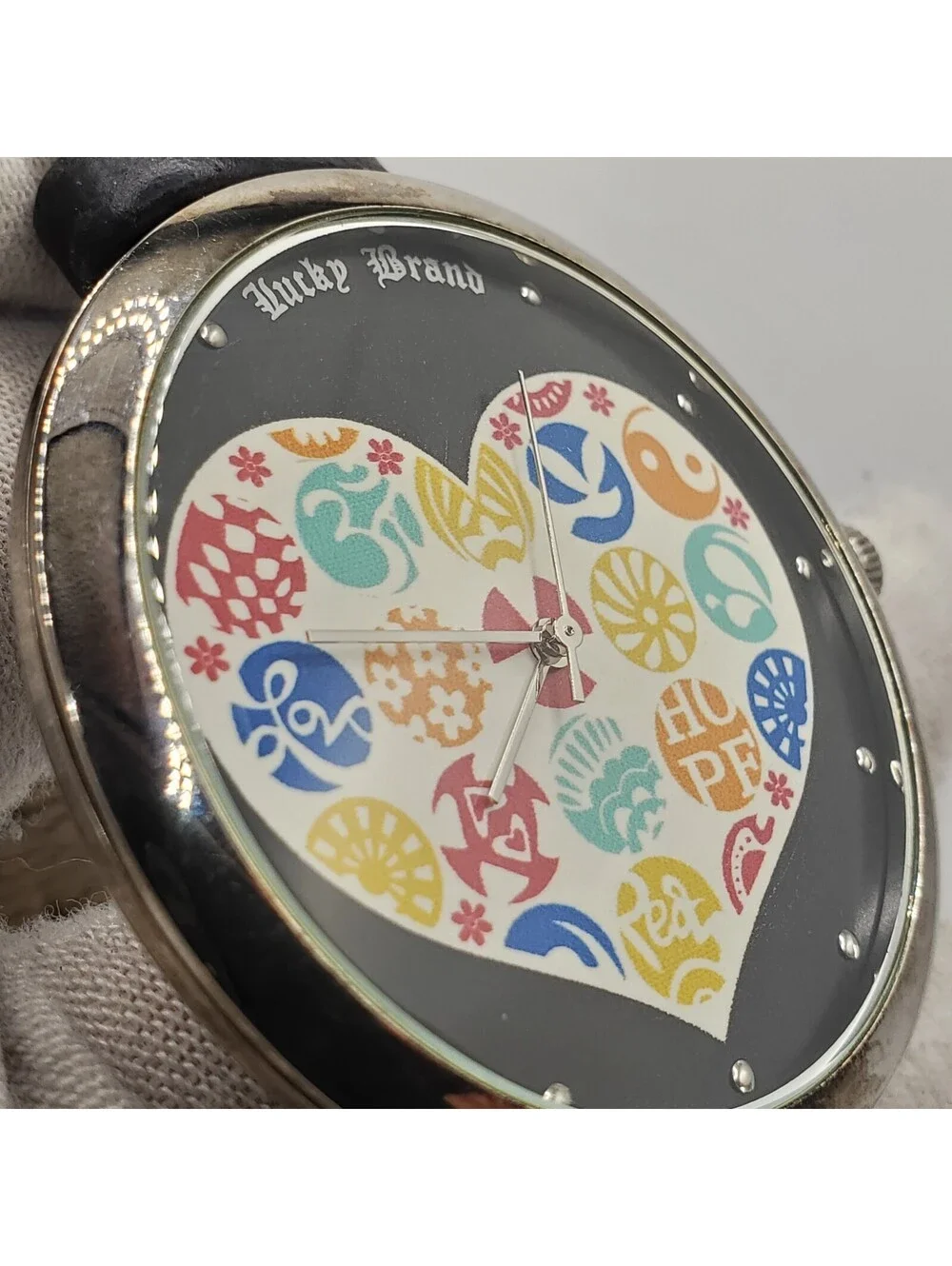 Lucky Brand Heart Dial Quartz Watch Womens 44mm New Battery